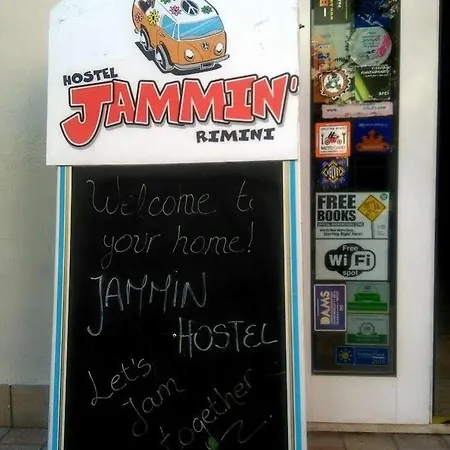호스텔 Jammin' & Bar 리미니
