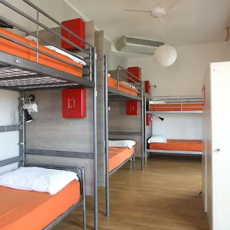 Hostel Jammin' & Bar Ρίμινι