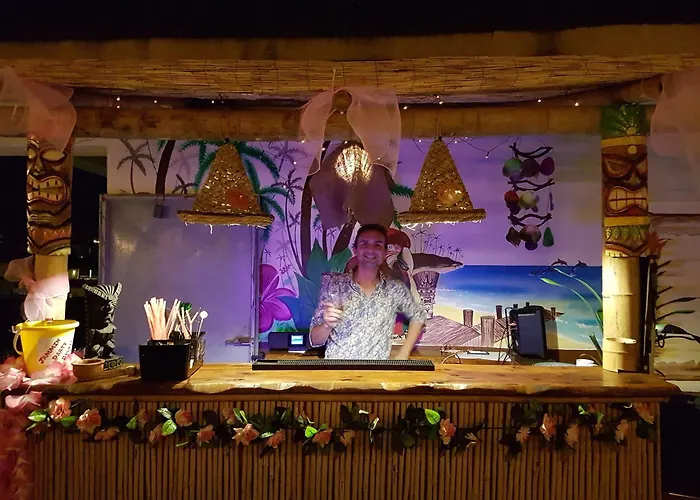 ホステル Jammin' & Bar リミニ