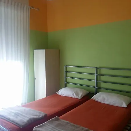 Hostal Jammin' & Bar Rímini