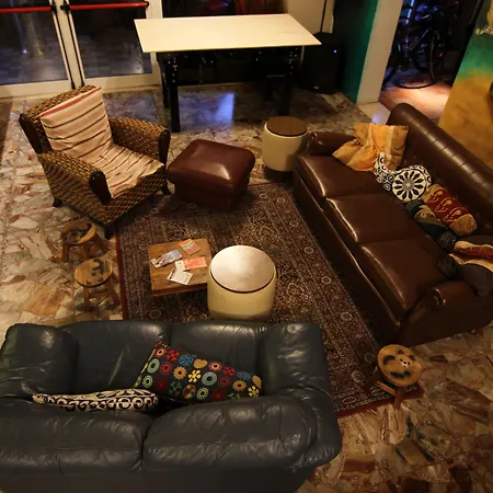 Hostel Jammin' Hostel&bar *