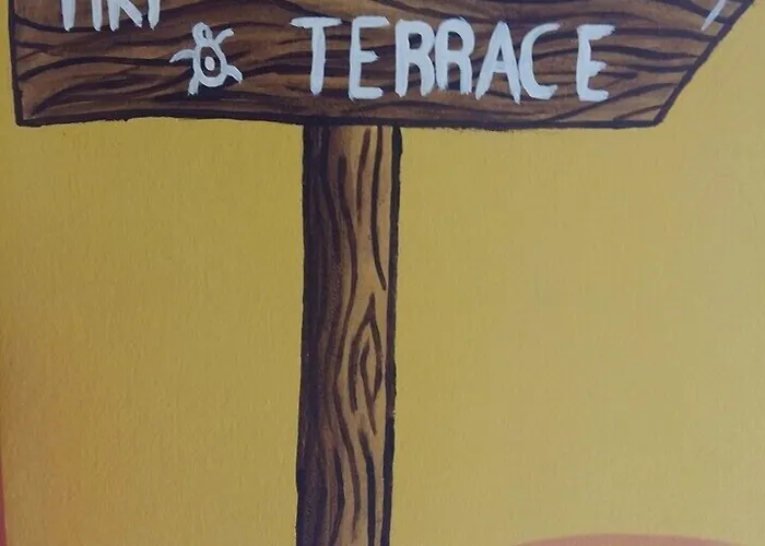 Hostel Jammin' & Bar