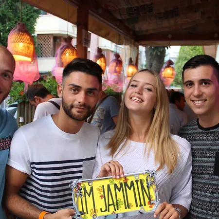 Jammin' & Bar